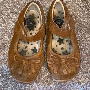 Live & Luca Willow mocs